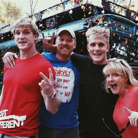 logan paul family.